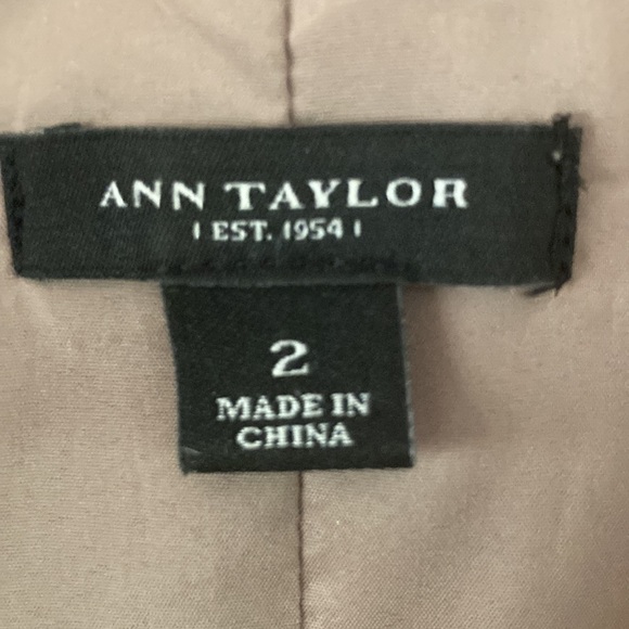 Ann Taylor Khaki Summer Dress; Size 2 - Picture 5 of 6